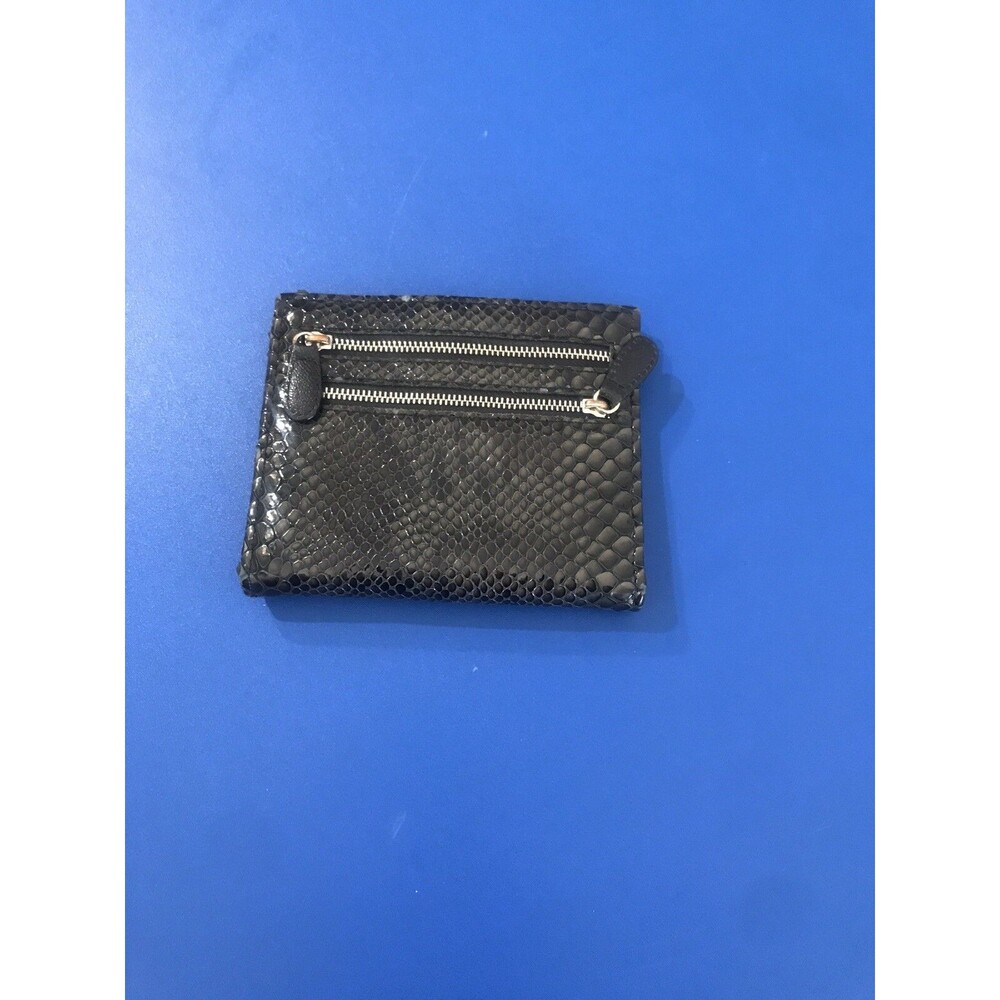 ❤️BRIGHTON Croco-Embossed Black Patent Leather Clutch Wallet Black